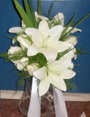 Ramo Redondo Lilium y Rosas